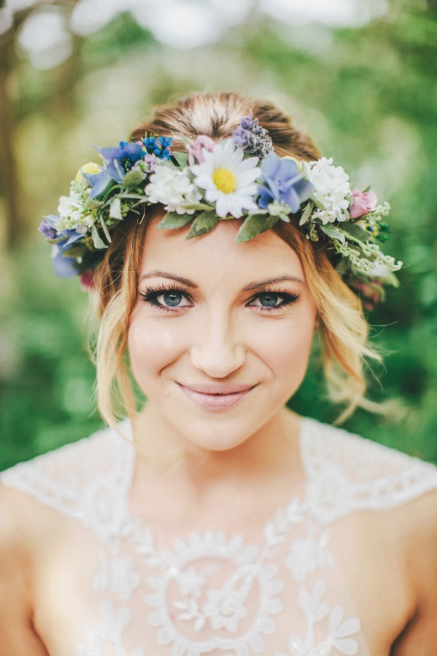 boho blue daisy wedding flower crown wedding hairstyle
