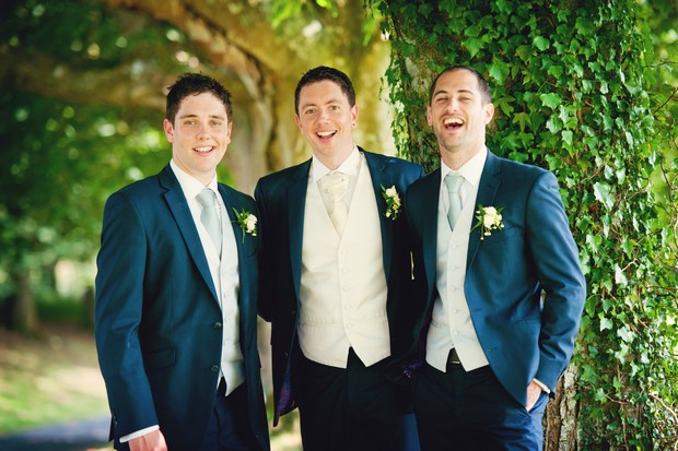 groomsmen laughing 