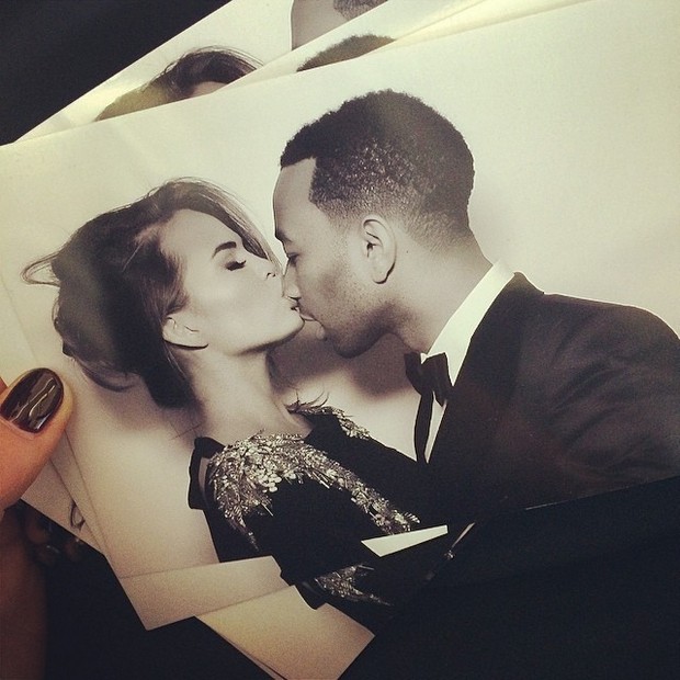 john-legend-chrissy-teigan-wedding-kimye-nose