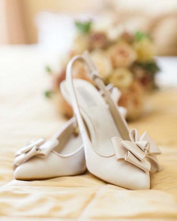 elegant cream bow wedding shoes