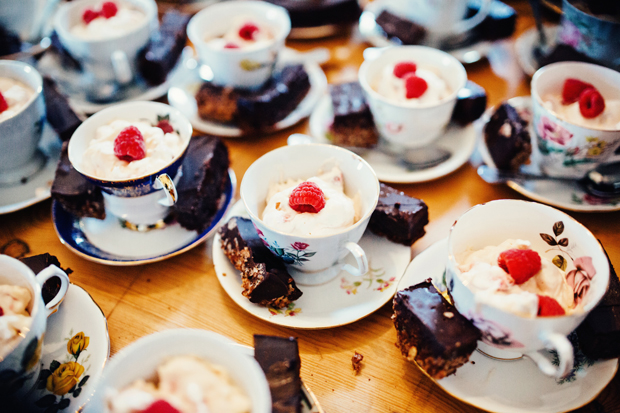 pam-paul-weding-trudder-lodge-dessert-teacups
