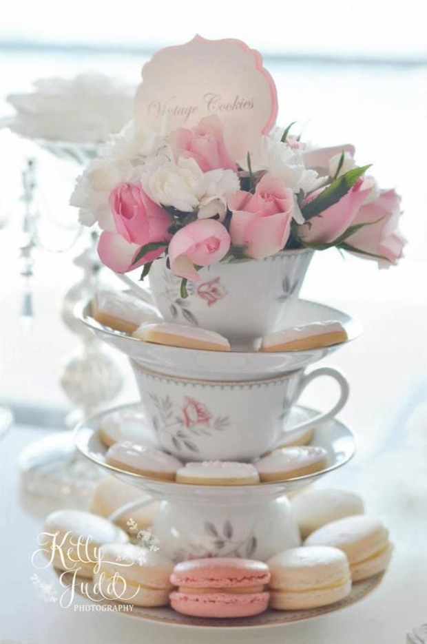 teacup-cake-stand-wedding