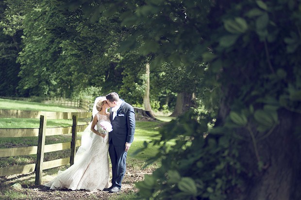 real-wedding-tankerdstown-couple-photography (17)