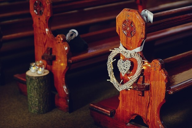 16-wooden-heart-church-pew-ends
