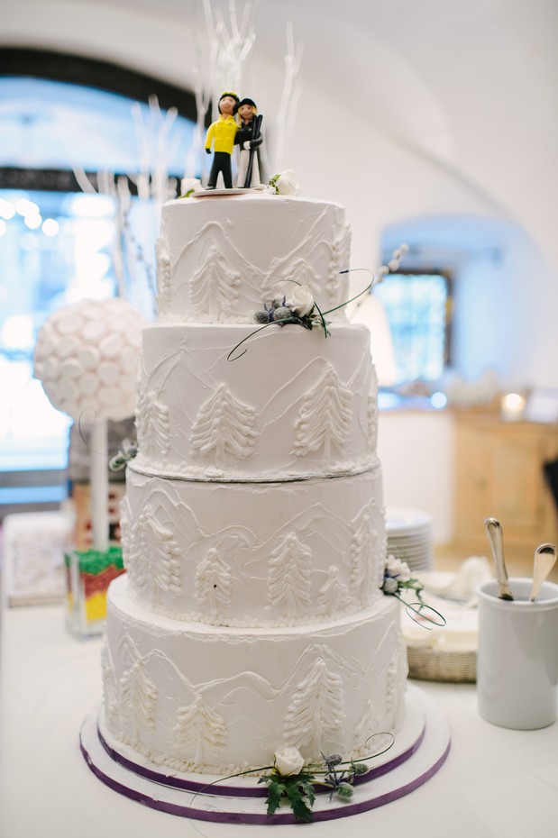 white winter themed wedding cake