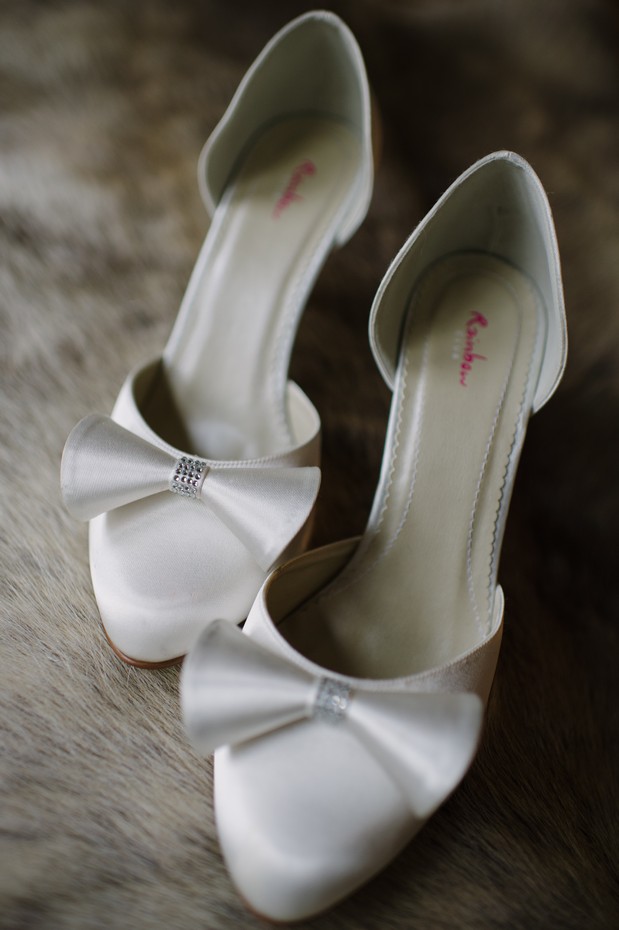 white silk bow rainbow wedding shoes