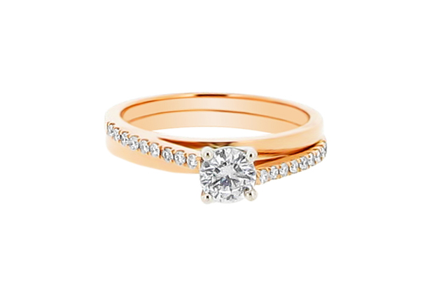 voltaire-round-solitaire-offset-scallop-rose-gold-engagement-ring