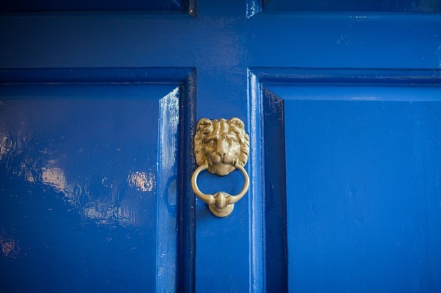 King_house_roscommon_ireland_WEdding_ceremony_blue_Door (10)