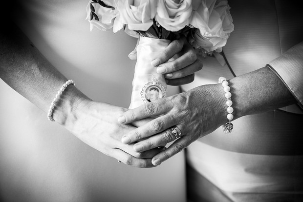 wedding bouquet with photo locket