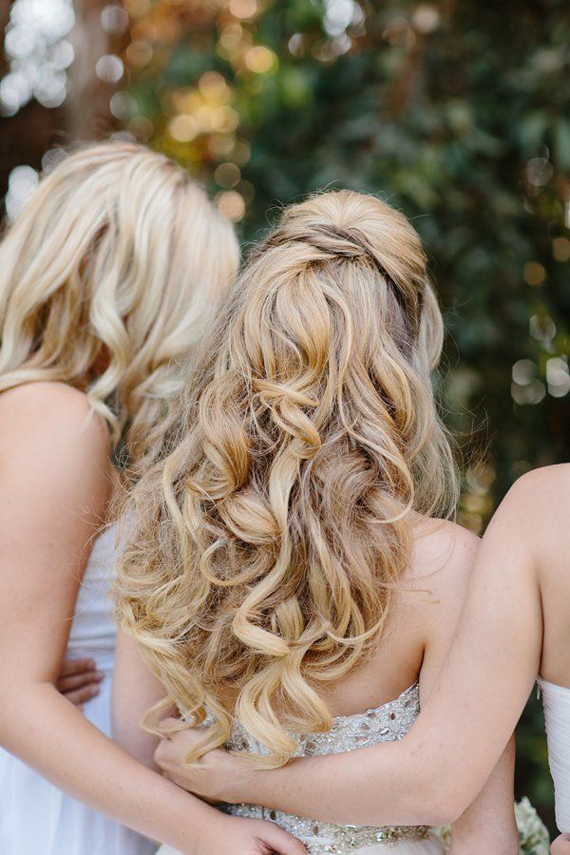 bride-with-curls