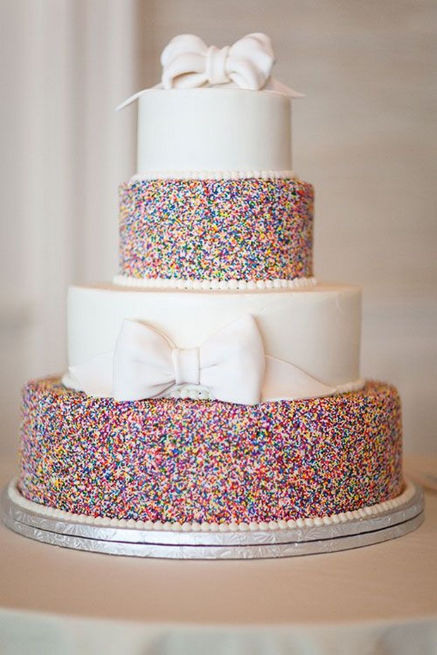 sprinkle_layer_wedding_Cake_bows