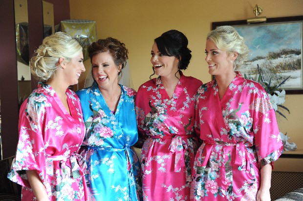 bridesmaids_in_colourful_floral_robes_pink