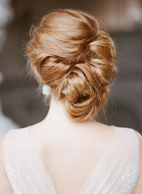 loose-side-chignon-bridal-hairstyle