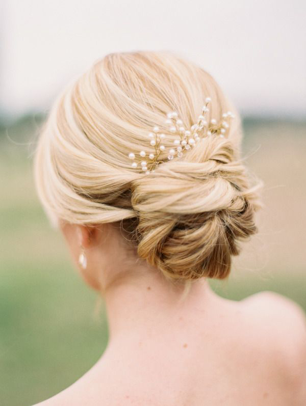 pretty-bridal-updo-wedding-hairstyles