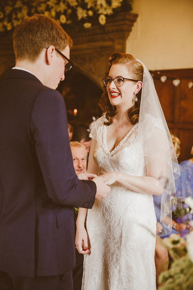 vintage-bride-glasses