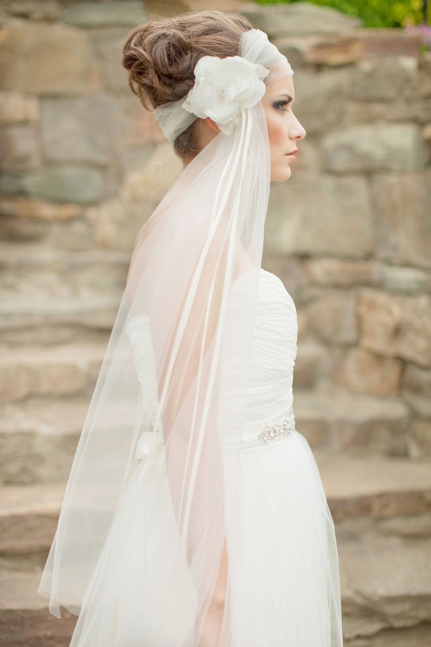 bride-with-veil-and-corsage