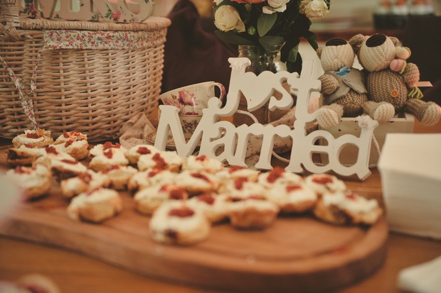 just-married-sign-dessert-table-wedding