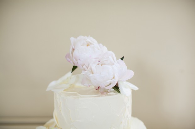 peony-wedding-cake-topper-flowers