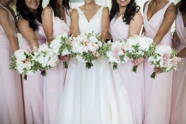 romantic-pale-pink-bridesmaids-wedding-bouquets