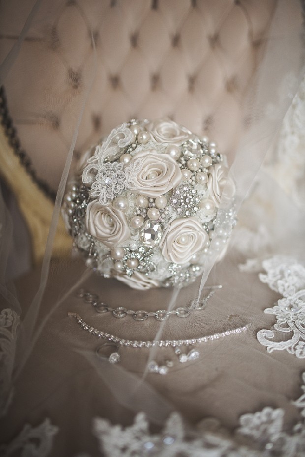 silver-brooch-bouquet-wedding-bling