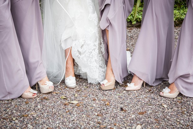 9_Lavender_Lace_Bridesmaids_Dresses_Neutral_Shoes (1)