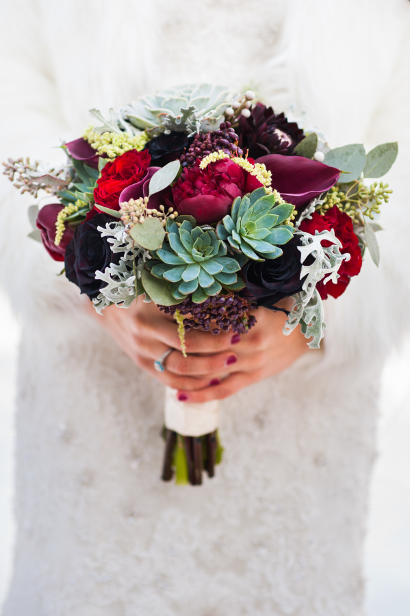 Succulent_Calla_Lily_Winter_Berry_Wedding_Bouquet