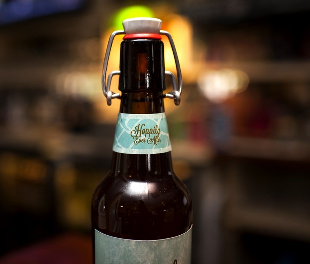 28-craft-beer-wedding-hoppily-ever-after-labels