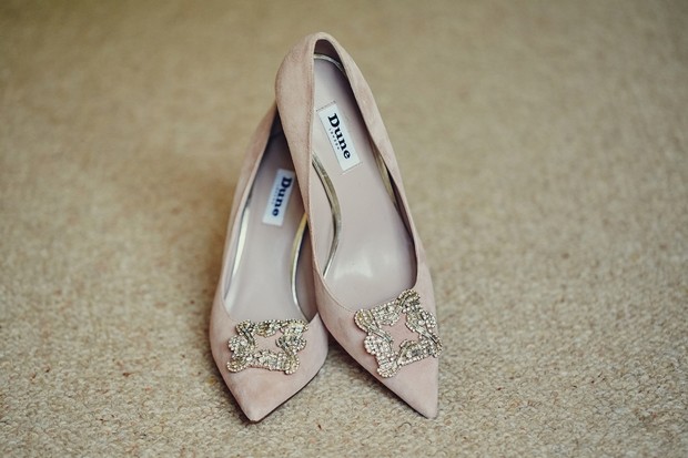 6-Blush-Pink-Wedding-Shoes-Detail-faux-Manolo-Dune