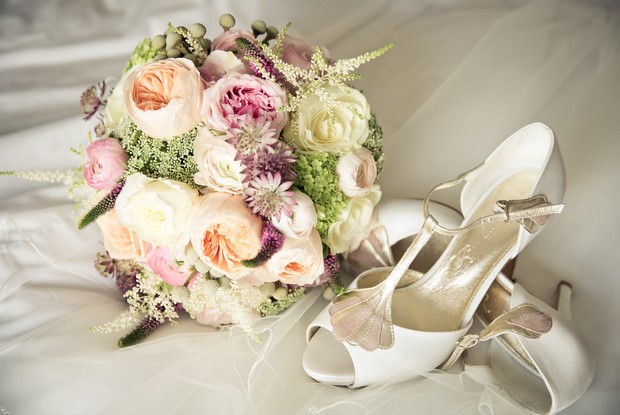 17-classic-colourful-bright-wedding-bouquet (1)