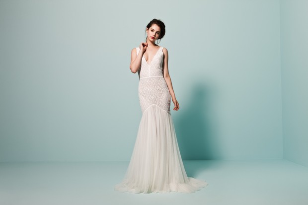 Full-mermaid-style-sexy-wedding-dress-Daarlarna-bridal