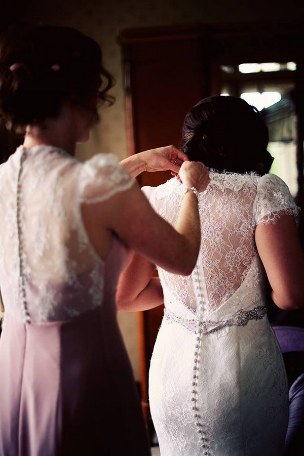 Lace-Back-Button-Irish-Wedding-Dress-Designer_Edel_Tuite