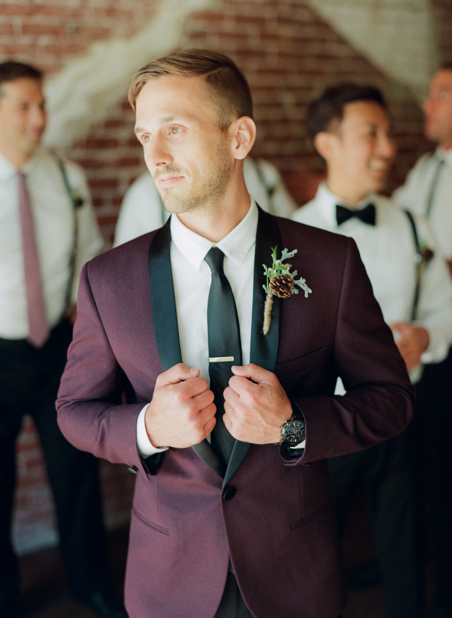 Groom-Burgundy-Suit-Black-Tie-Wedding-Style-SMP