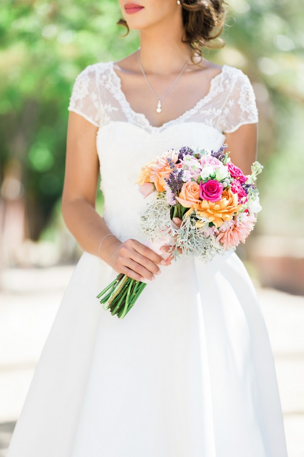 Real-Destination-Wedding-Portugal-Summer-Bride-Bouquet