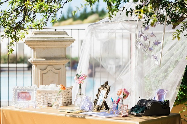 Wedding-Photo-Booth-Table-Props (3)