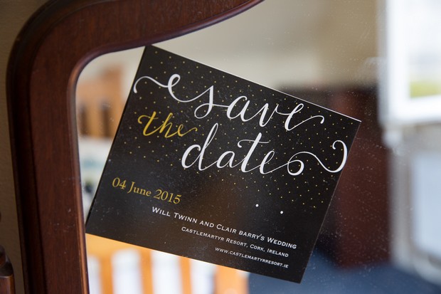 2-Font-Design-Save-the-Date-Cards