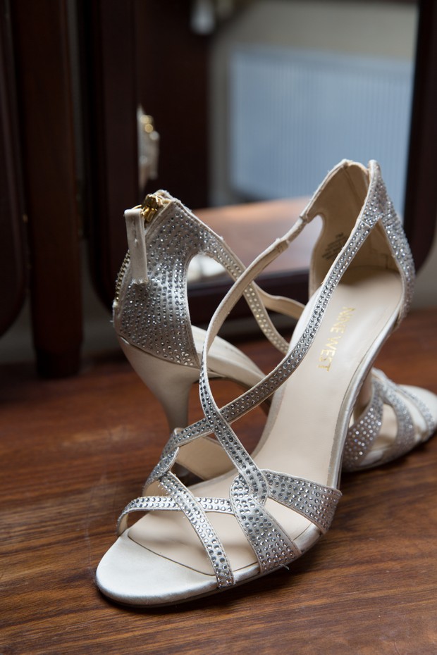 4-Sparkly-Vintage-Style-Nine-West-Wedding-Shoes