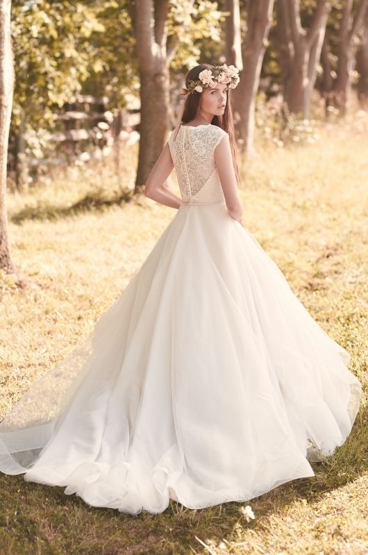 Mikaella-Wedding-Dress-Style-#2068-back