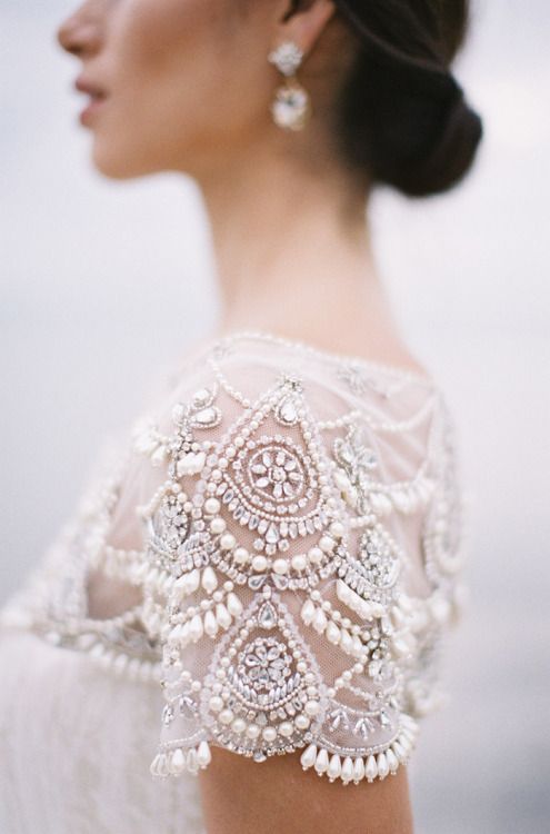 Swoon-Worthy-Wedding-Dress-Details-Marchesa-Gown-Pearl-Sleeves