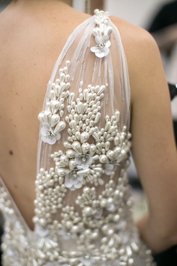 Swoon-Worthy-Wedding-Dress-Details-Naeem-khan-pearls