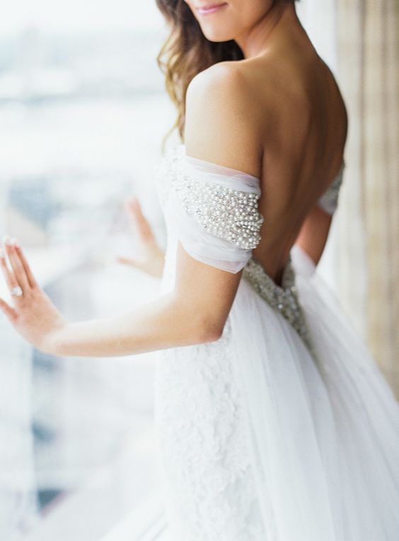 Wedding-Dress-Details-Justin-Alexander-Off-Shoulder-Carla-Gates