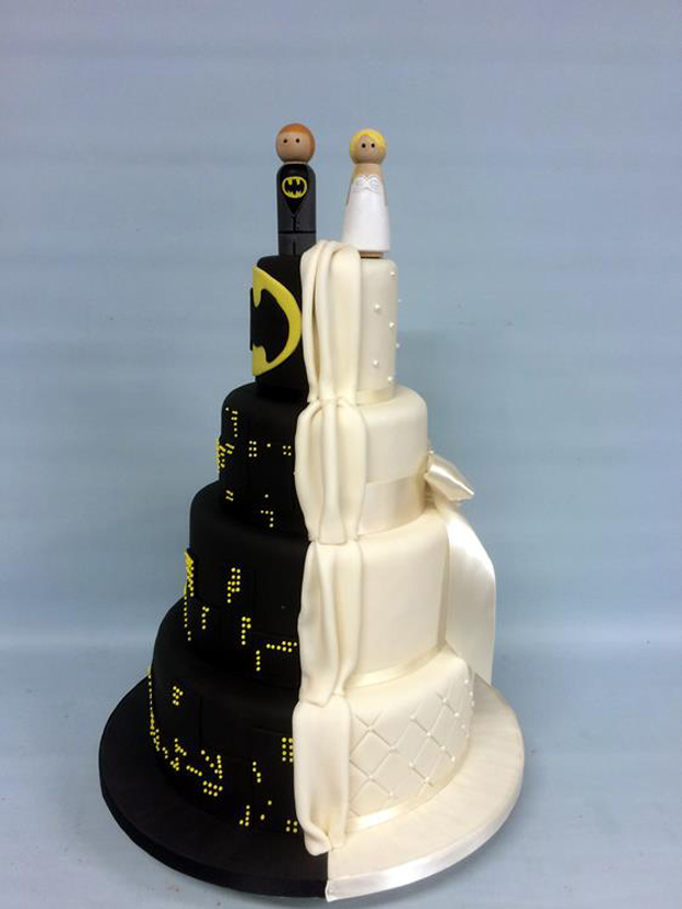 half-Batman-half-traditional-wedding-cake-amazing-cakes