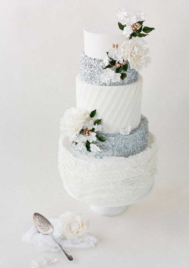 metallic-glitter-wedding-cake