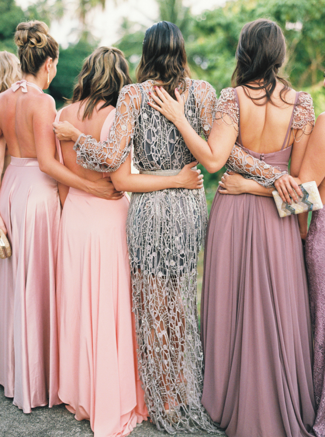 bridesmaid-mix-match-maid-of-honour-stands-out