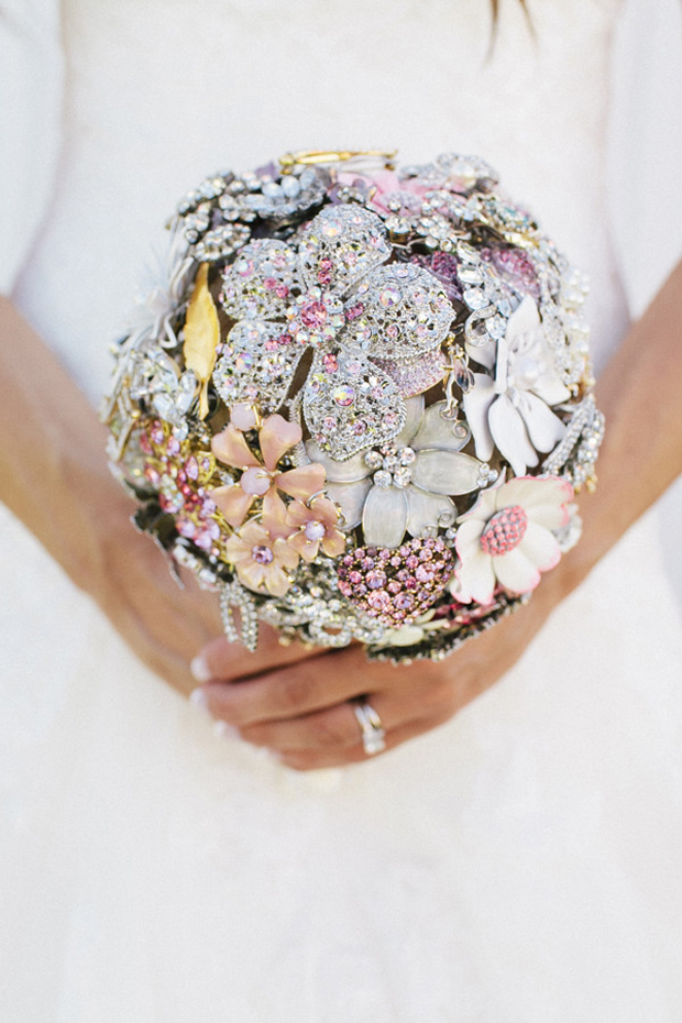 pastel-diamante-bridal-brooch-bouquet