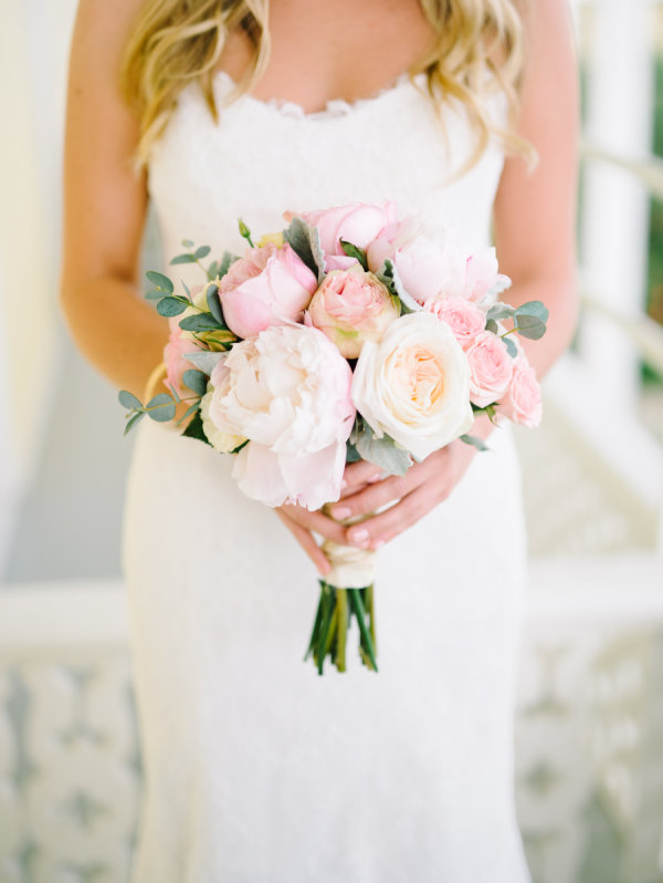 pink-pastel-peony-summer-wedding-bouquet