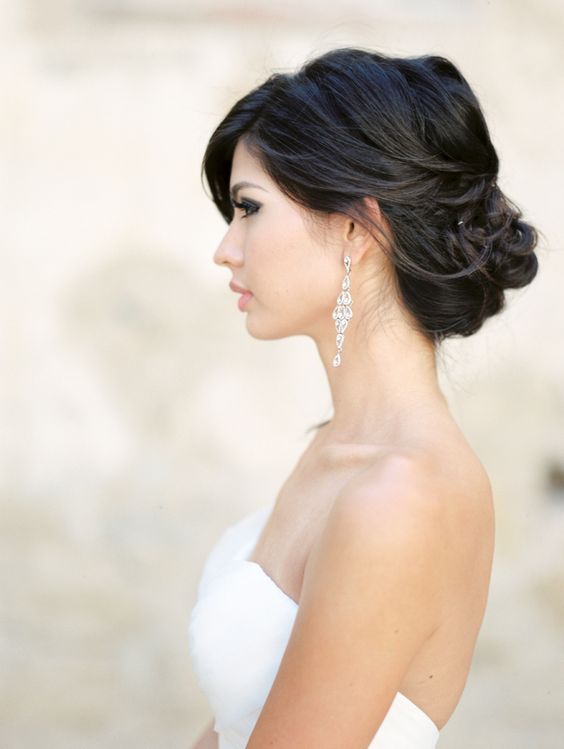 soft-elegant-modern-summer-wedding-hair-style-up-do