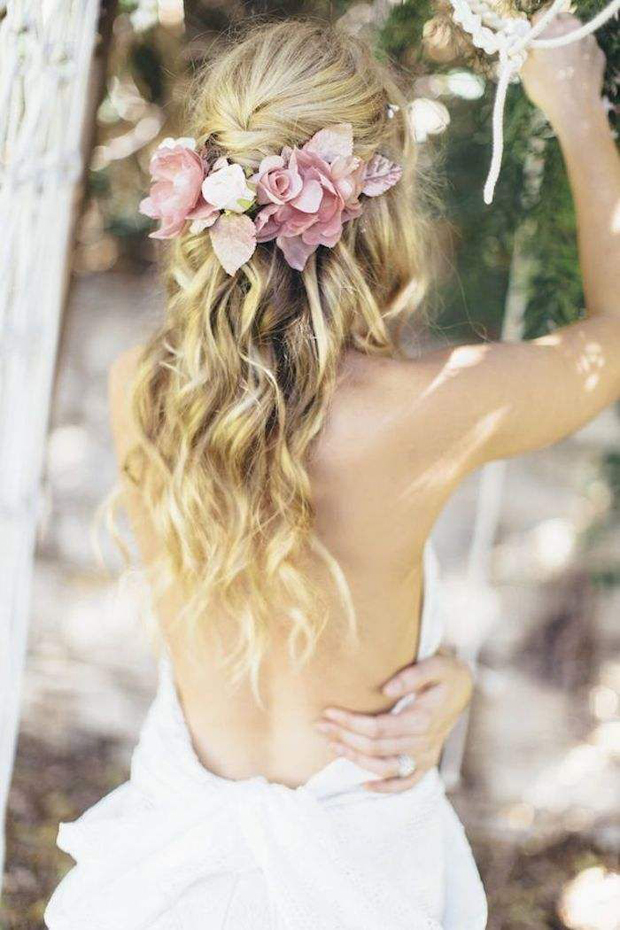 Half-Up-Half-Down-Wedding-Hairstyle-with-Fresh-Flowers