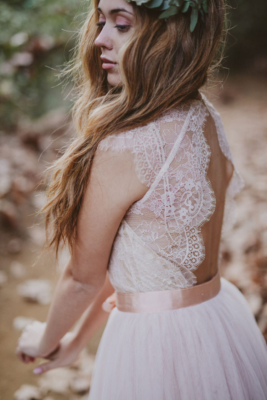 Immacle-Wedding-Dresses-Bohemian-Bride-Lace-Open-Back