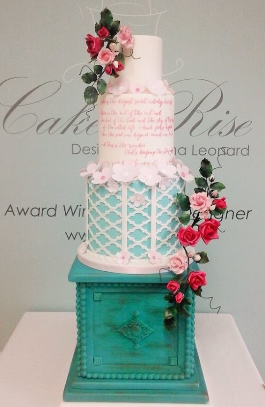 classic-sugar-craft-wedding-cake-tall-cake-rise-ireland
