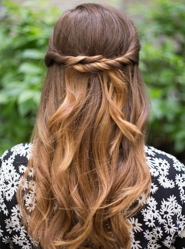 11 Stunning & Super Easy Day After Hair Ideas | weddingsonline